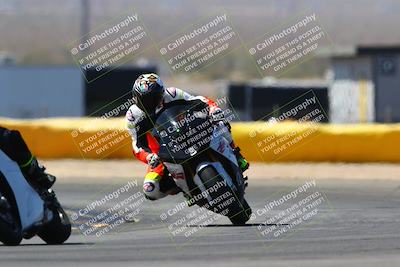 media/Mar-28-2022-Superbike Trackdays (Mon) [[b8603d0f67]]/Novice Group (1130am-12pm)/Turn 2/